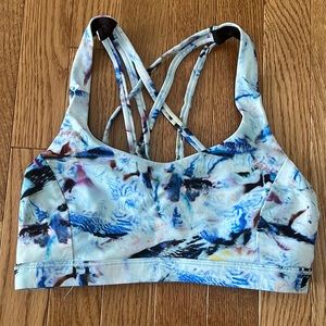 Lululemon energy sports bra size 6